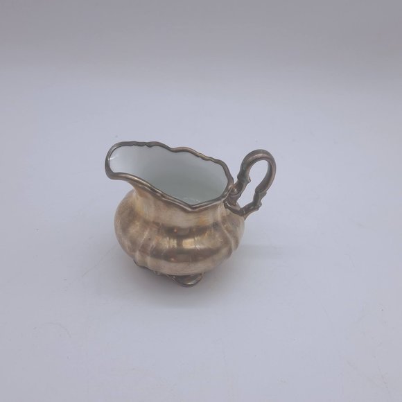 Beyer and Bock Volkstedt Melatin Tea Set - Picture 5 of 11